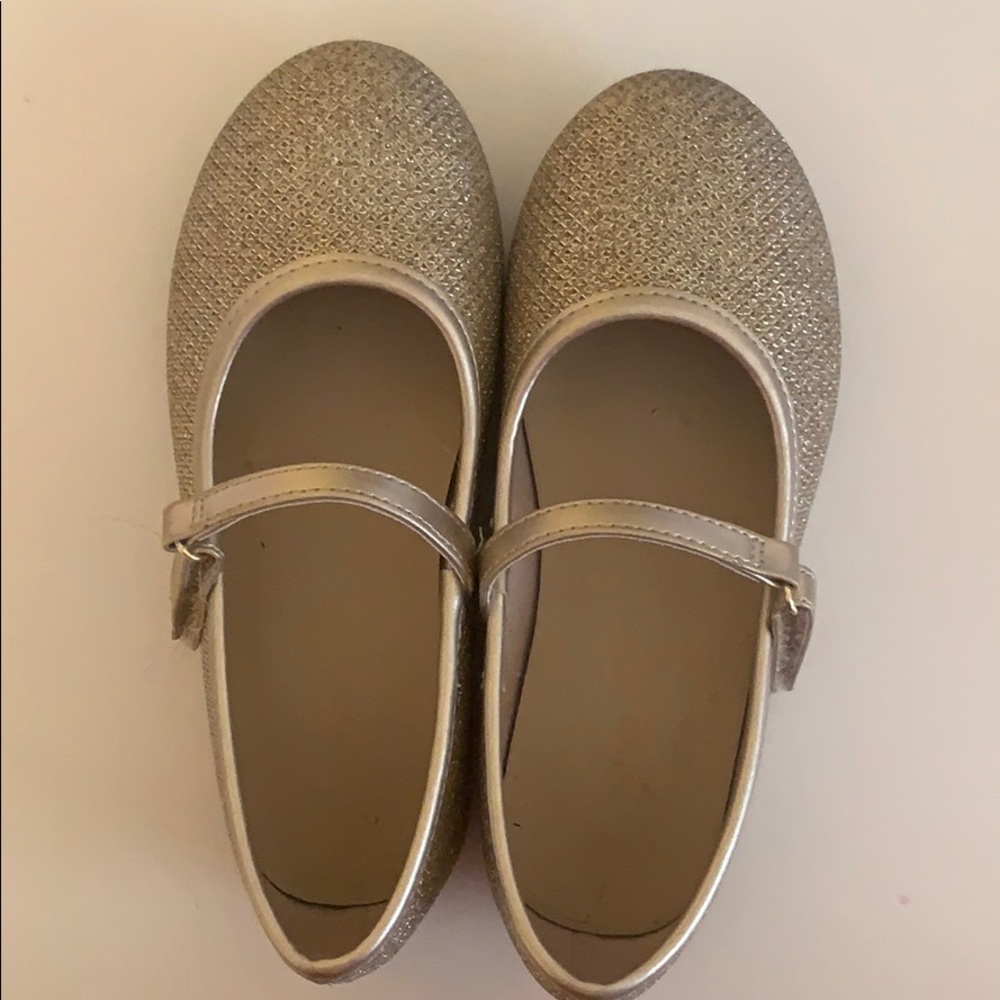 Toddler Gold Shoes Sz 9